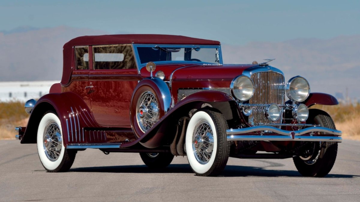 Duesenberg model SJ 2