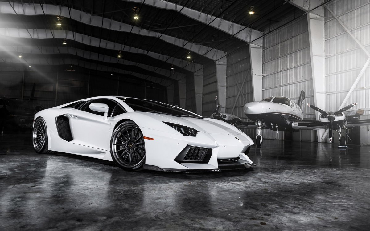 Lamborghini White 4k