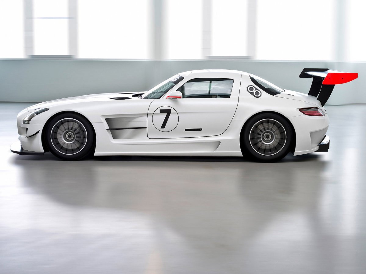 Mercedes Benz SLS gt3