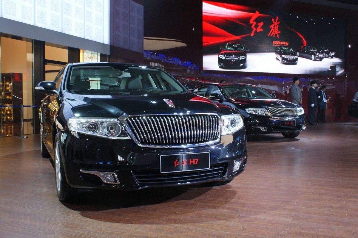 Hongqi h7 2013