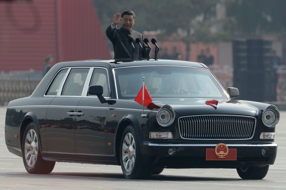 FAW Hongqi HQE l9