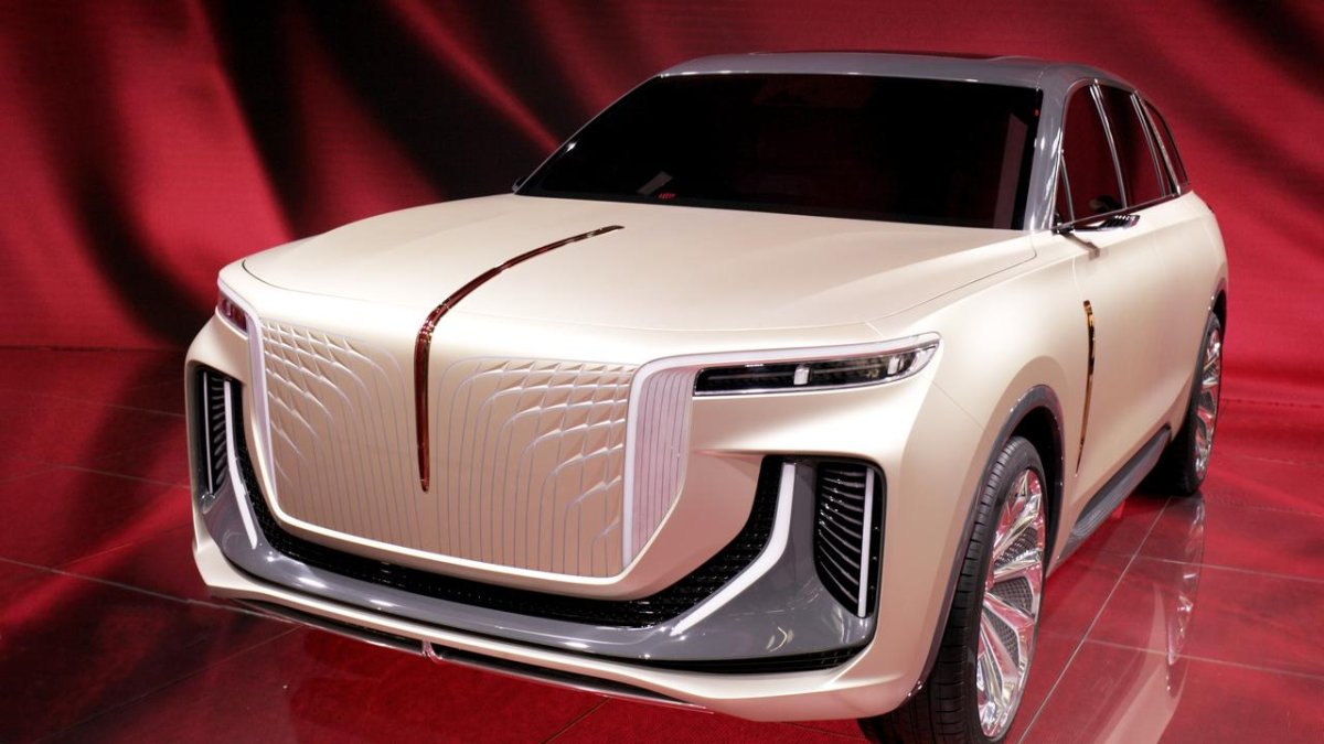 Кроссовер Hongqi e115
