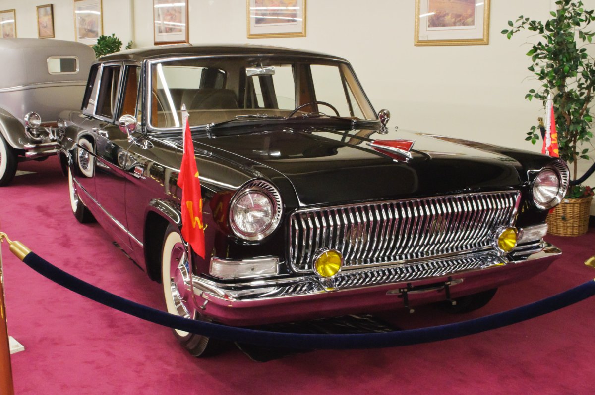 Hongqi ca760