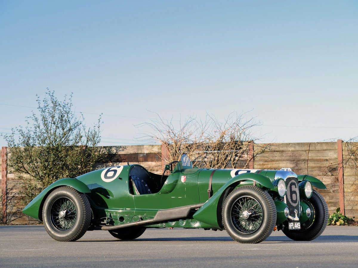 Lagonda v12