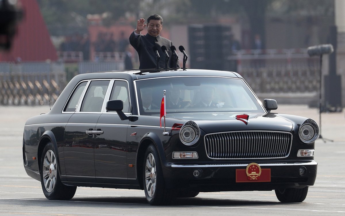 FAW Hong Qi HQE