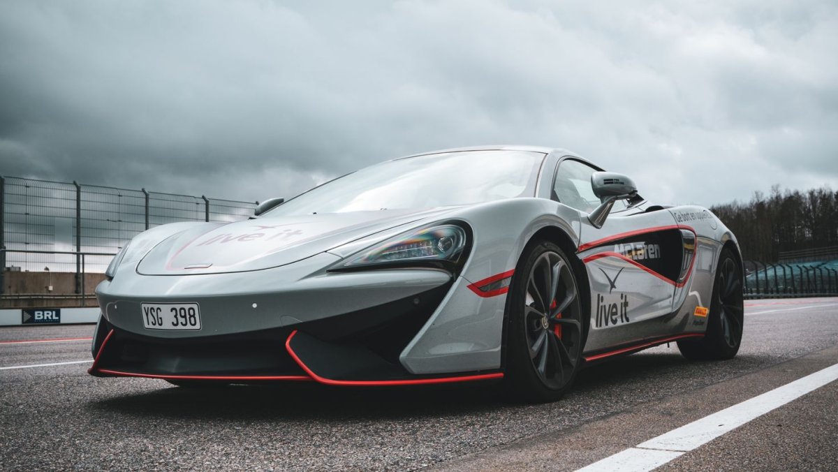 MCLAREN p1 4k