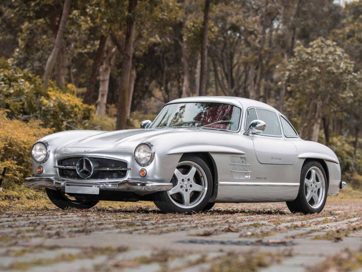 Mercedes-Benz 300sl AMG