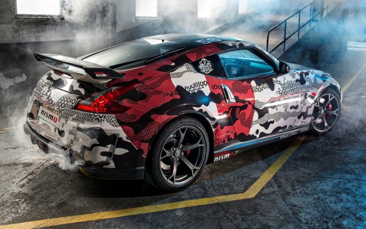 Nissan 370z винил