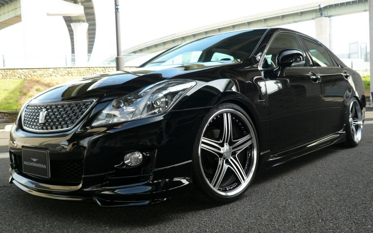 Купить Toyota Crown 2011 Год Приморский Край