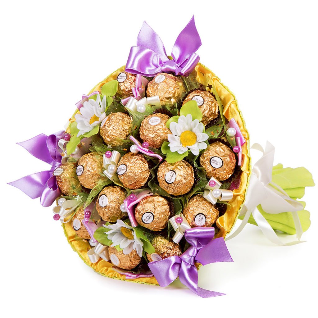 Мини презент из конфет