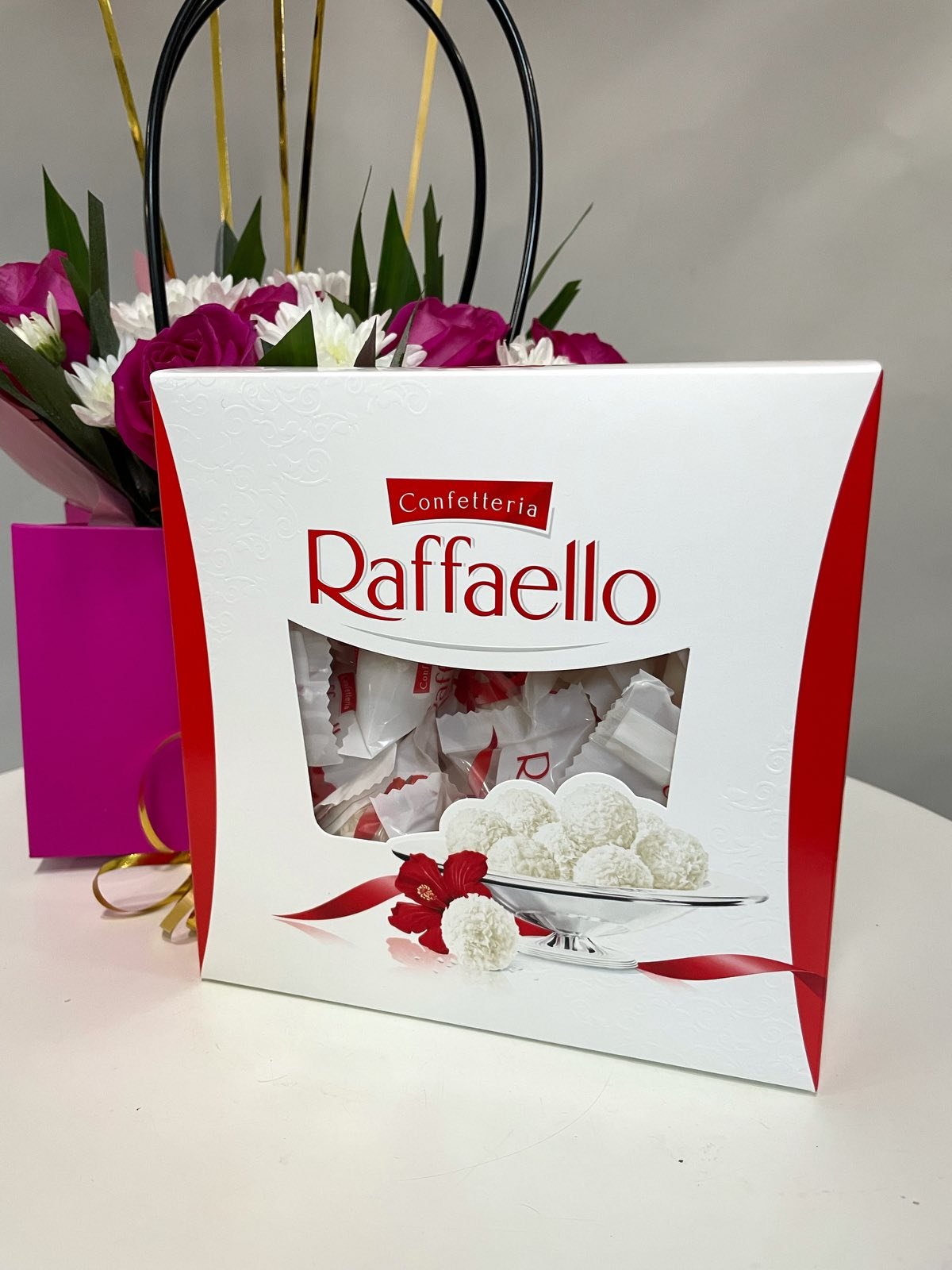 Конфеты Raffaello 200 гр