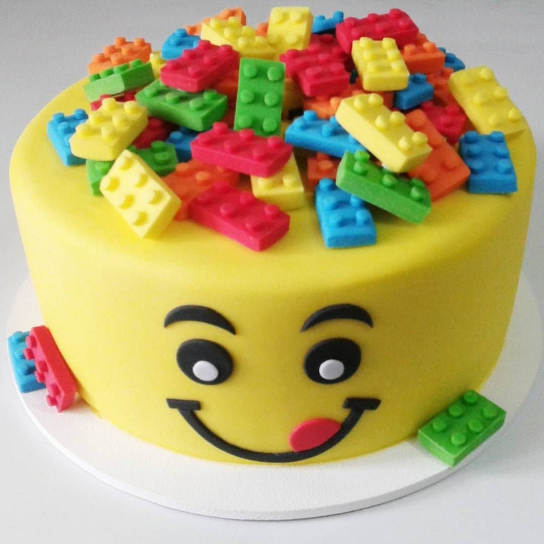 Торт LEGO City