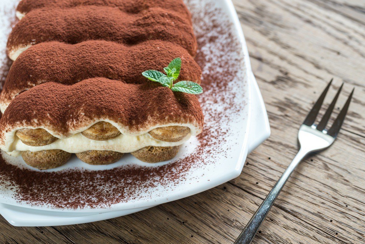 Торт дамские пальчики Командор