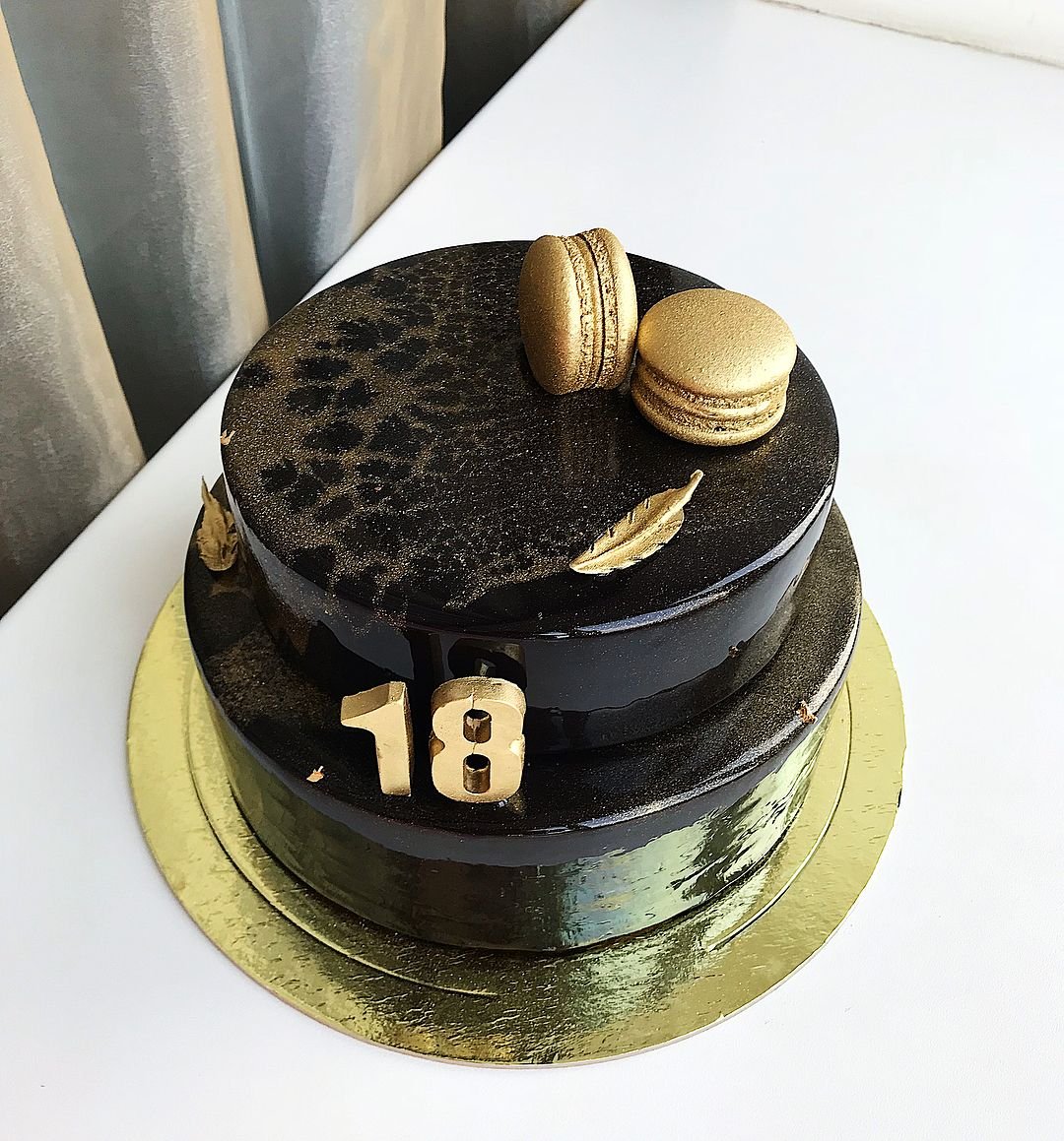 Тортик на 18 летие