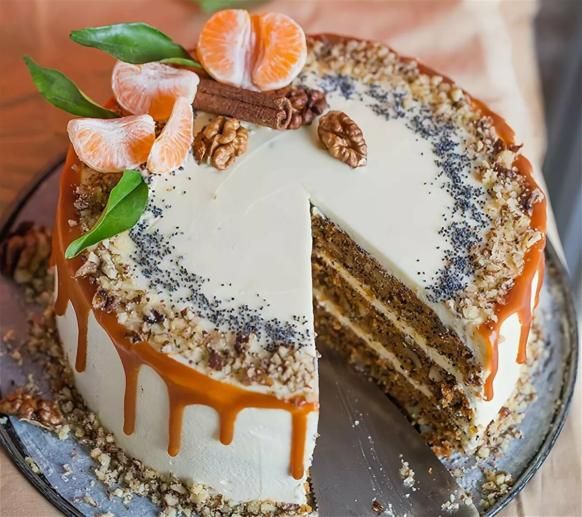 Декор морковного торта