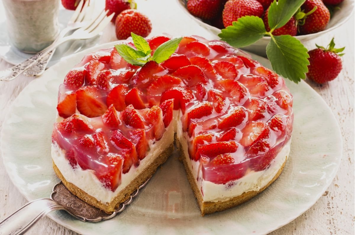 Розовый чизкейк