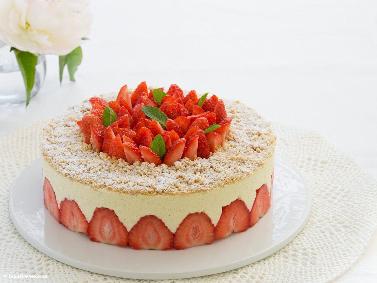 Французский торт с клубникой Фрезье