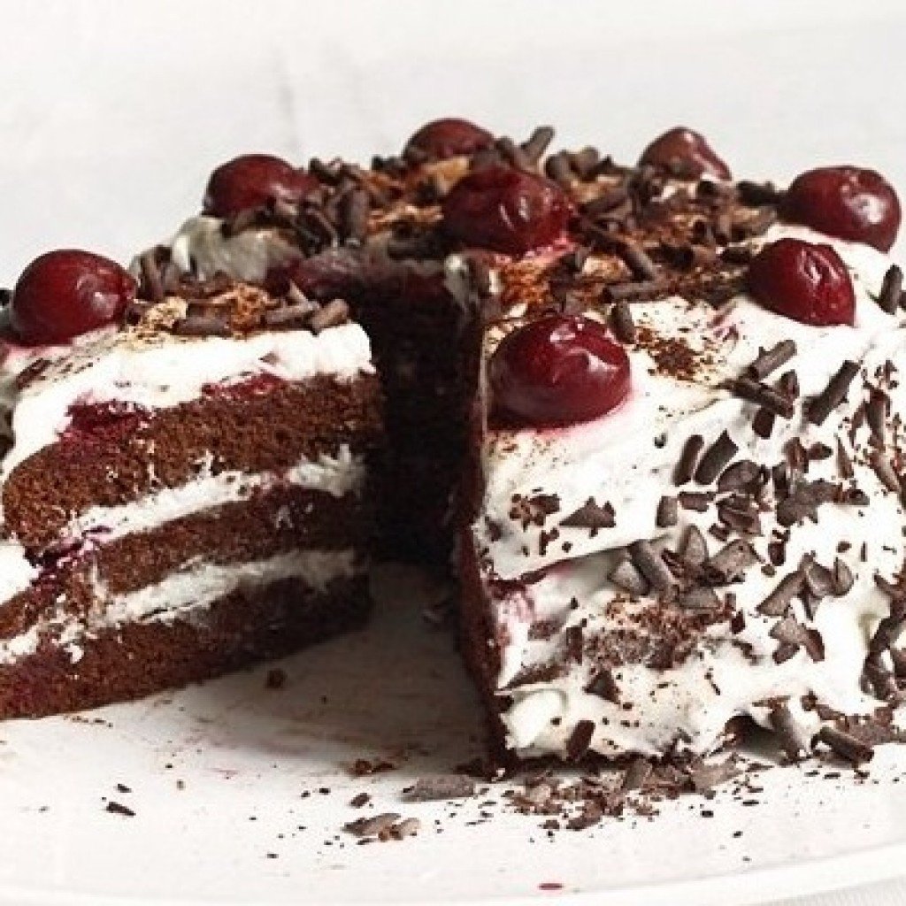 Торт "чёрный лес" (Black Forest Cake)