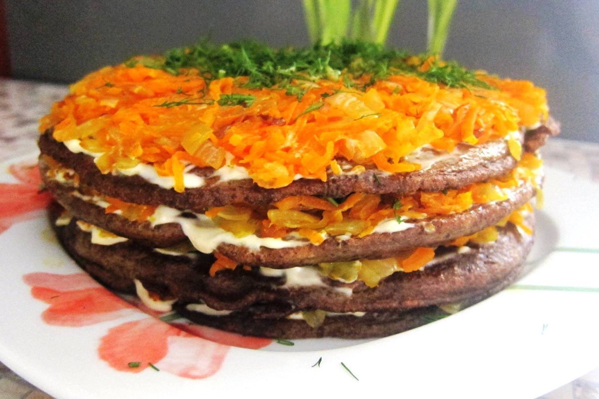 Печёночный торт из куриной печени