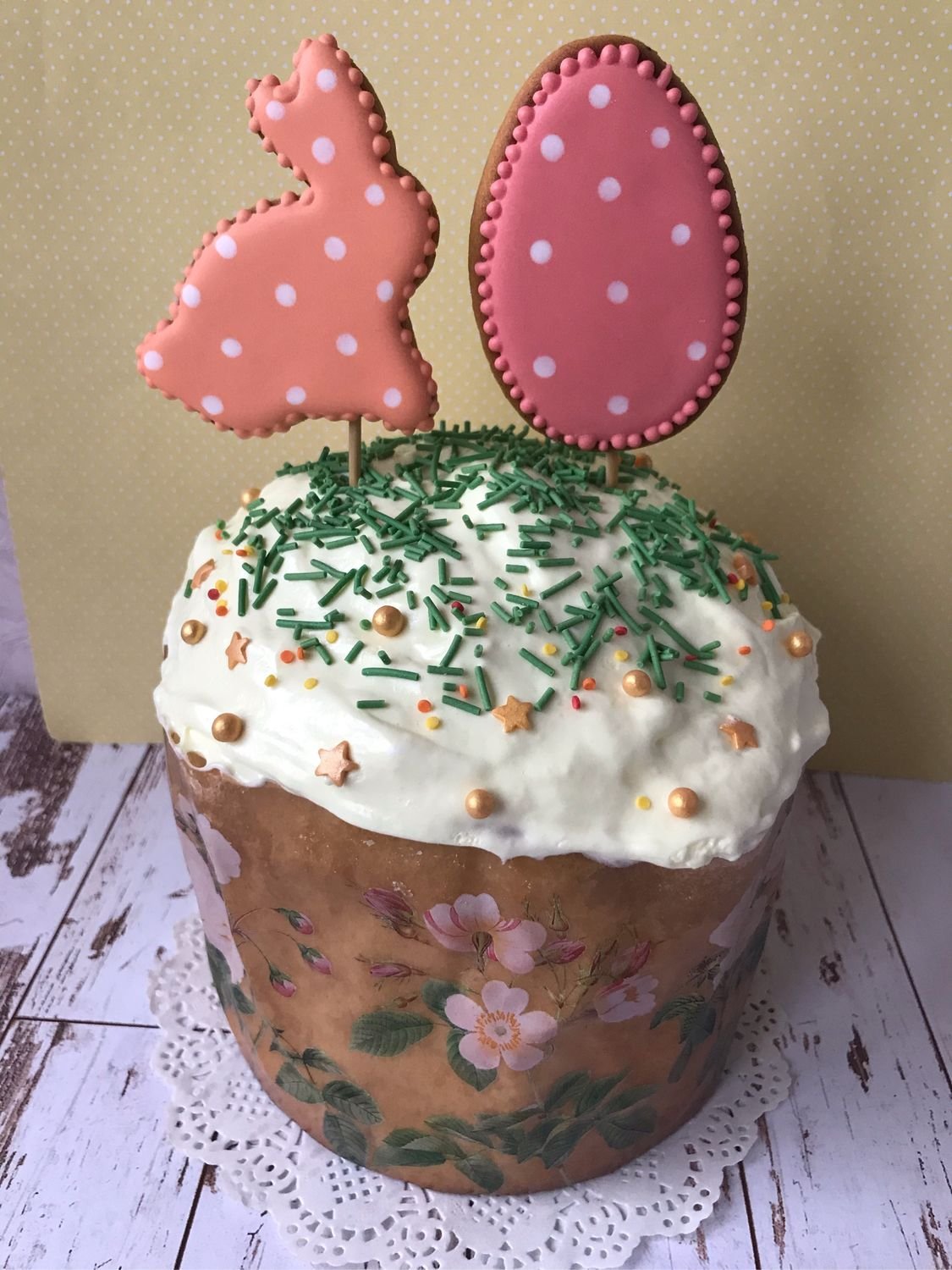 Пасхальное яйцо айсингом