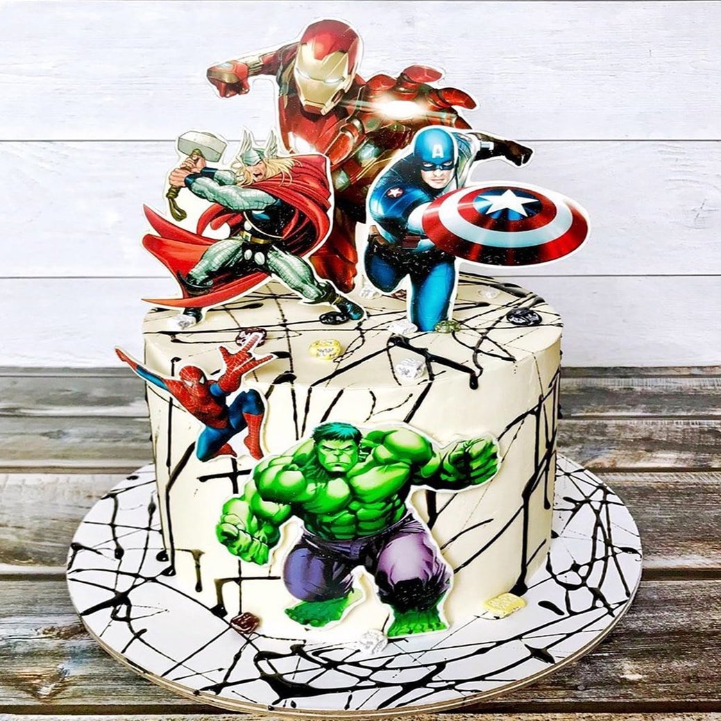 Торт с героями Марвел
