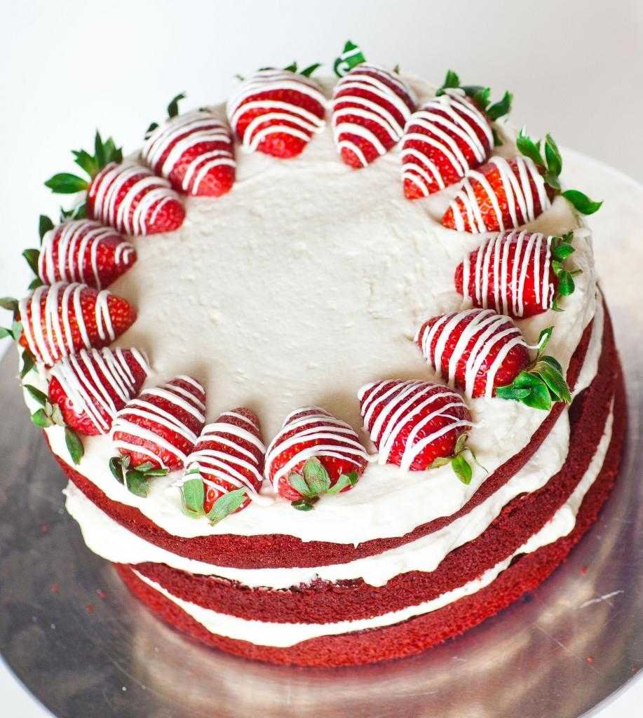 Торта "красный бархат" (Red Velvet).