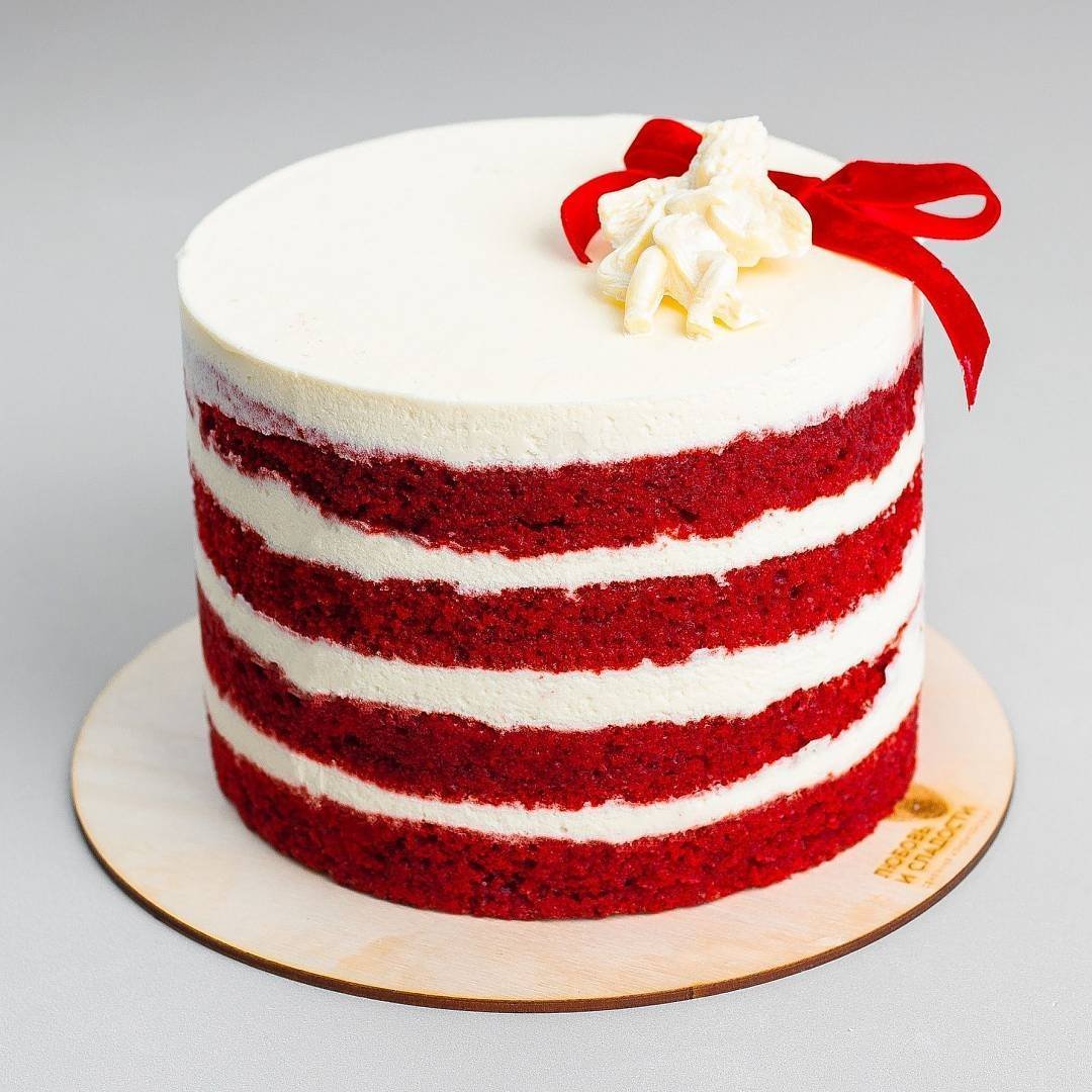 Торта "красный бархат" (Red Velvet).