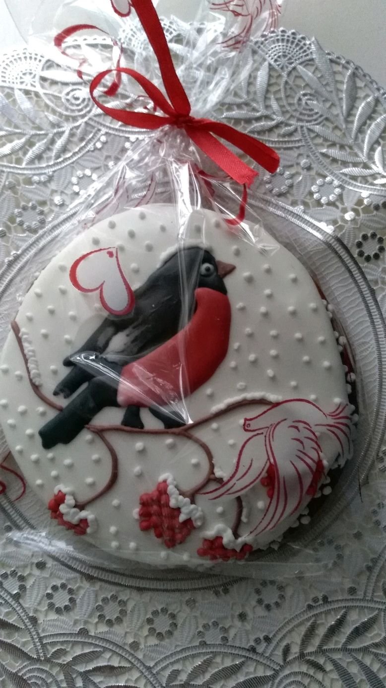 Новогодние пряники Снегири