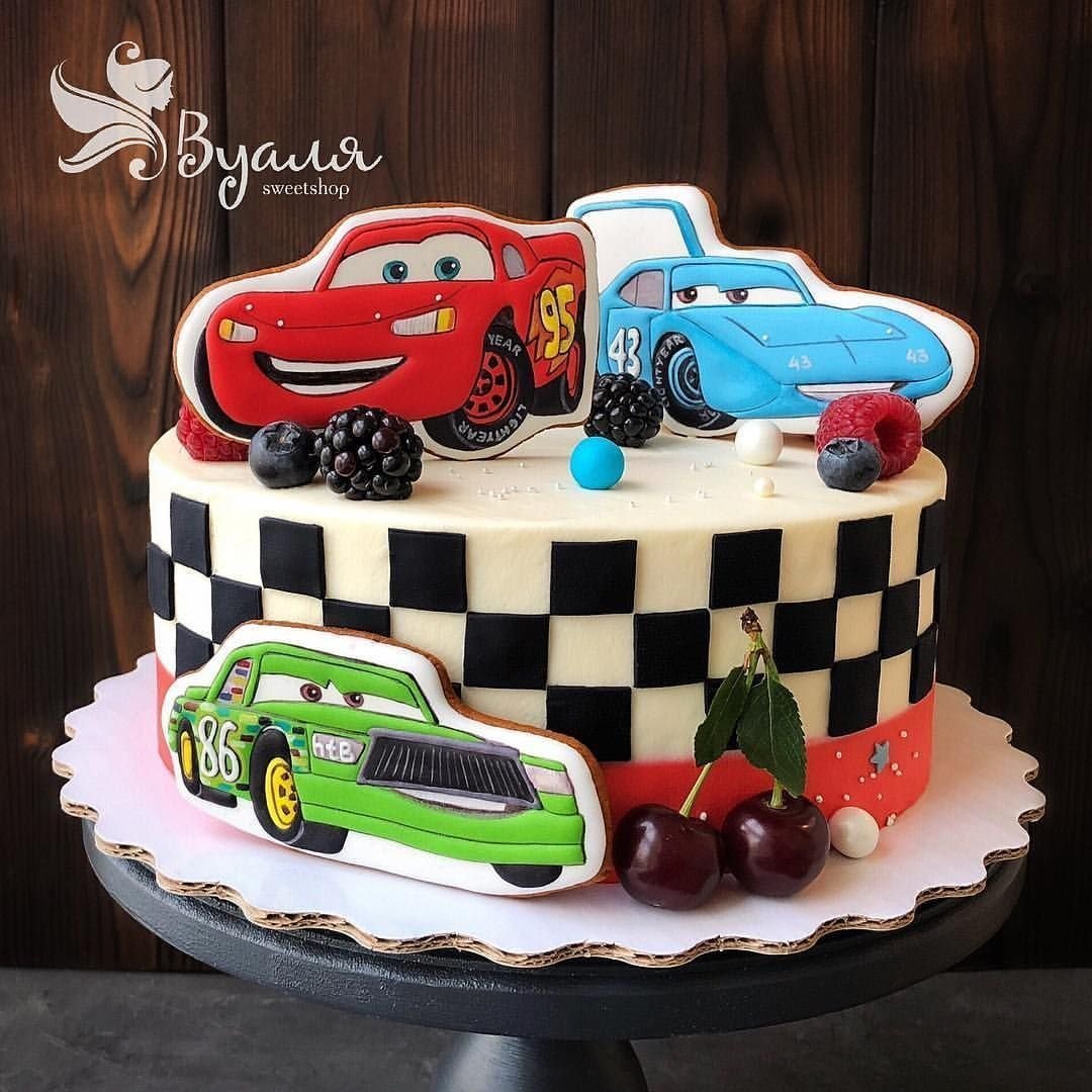 Торт машинка для мальчика 5 лет Макуин