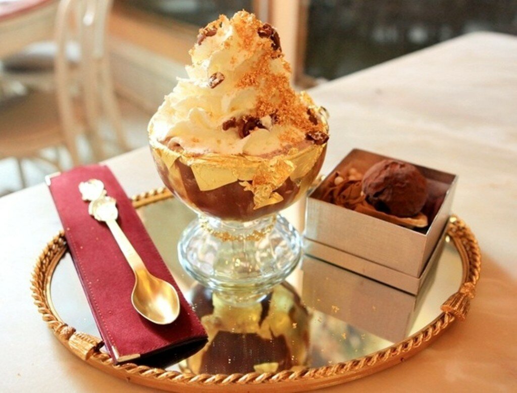 Десерт Frrrozen Haute Chocolate