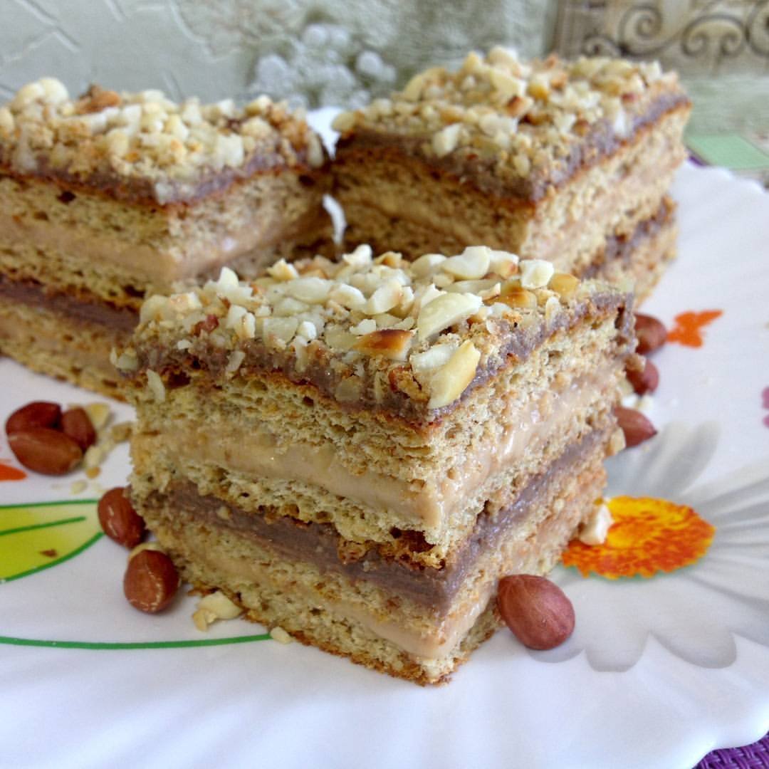 Торт пирожное Сникерс