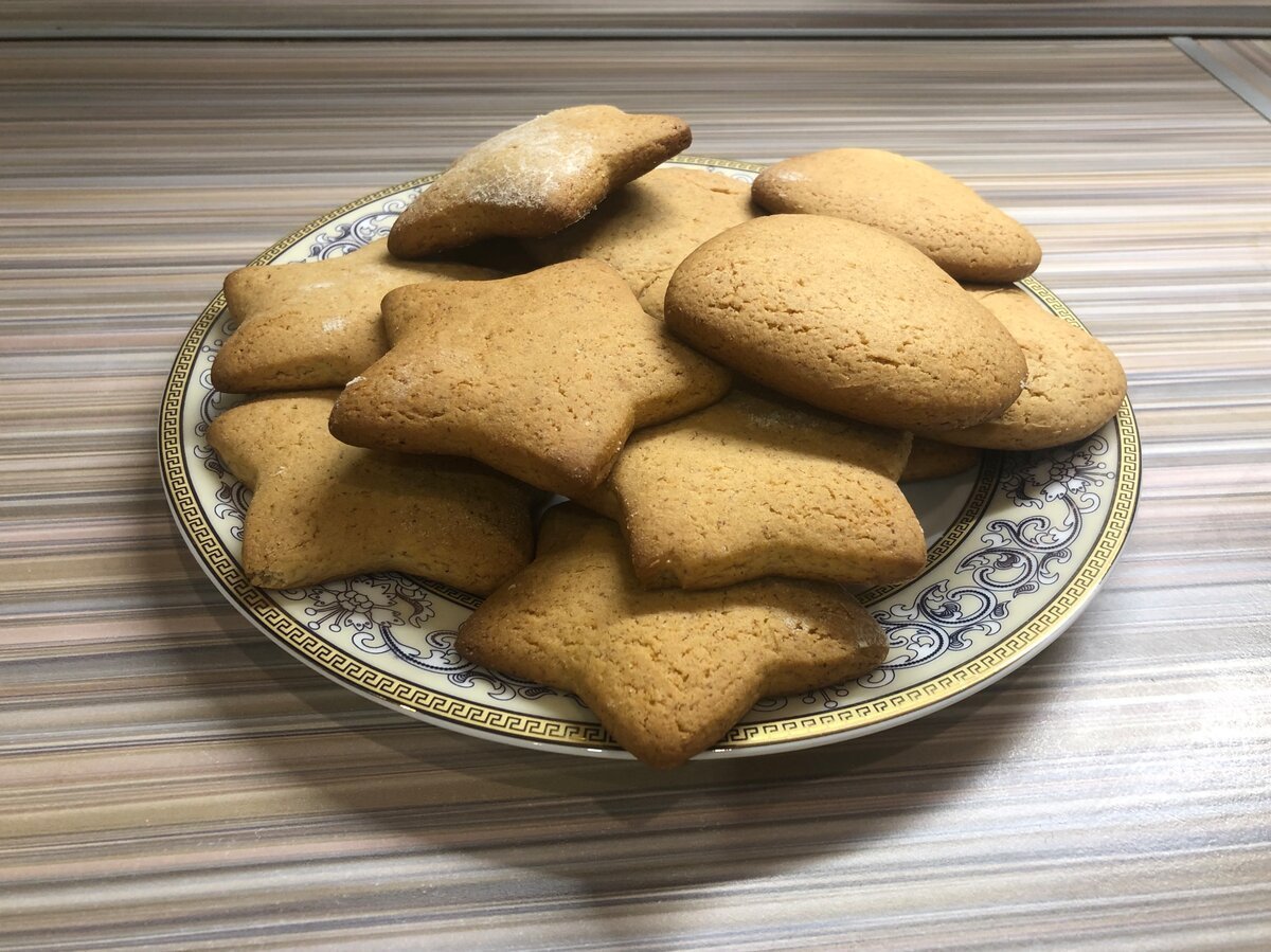 Рождественские медовые печенье