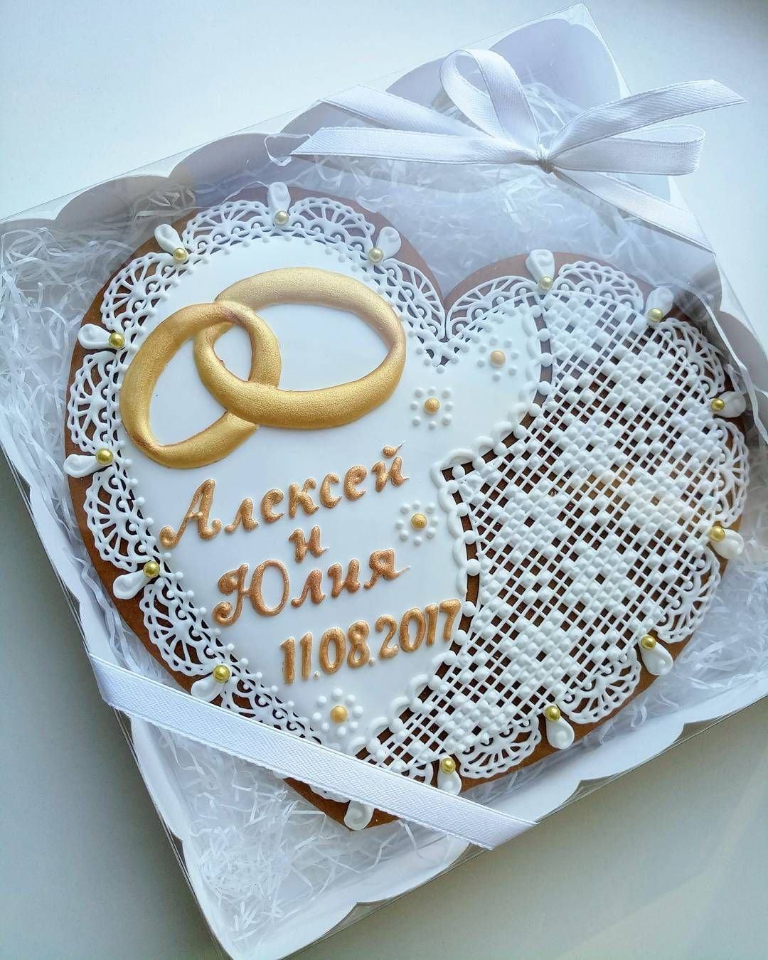Торт на льняную годовщину свадьбы