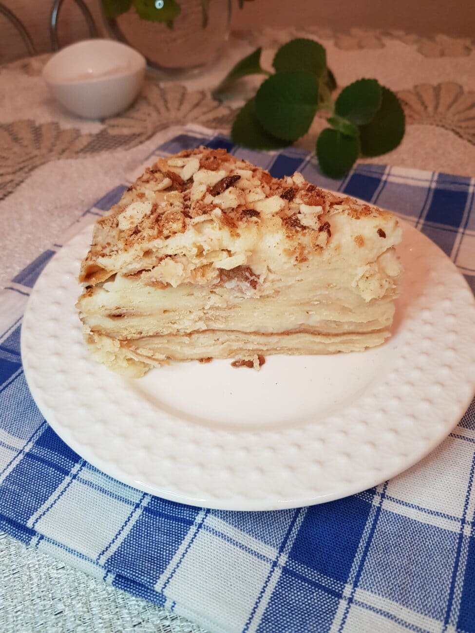 Пряный пирог с сухофруктами