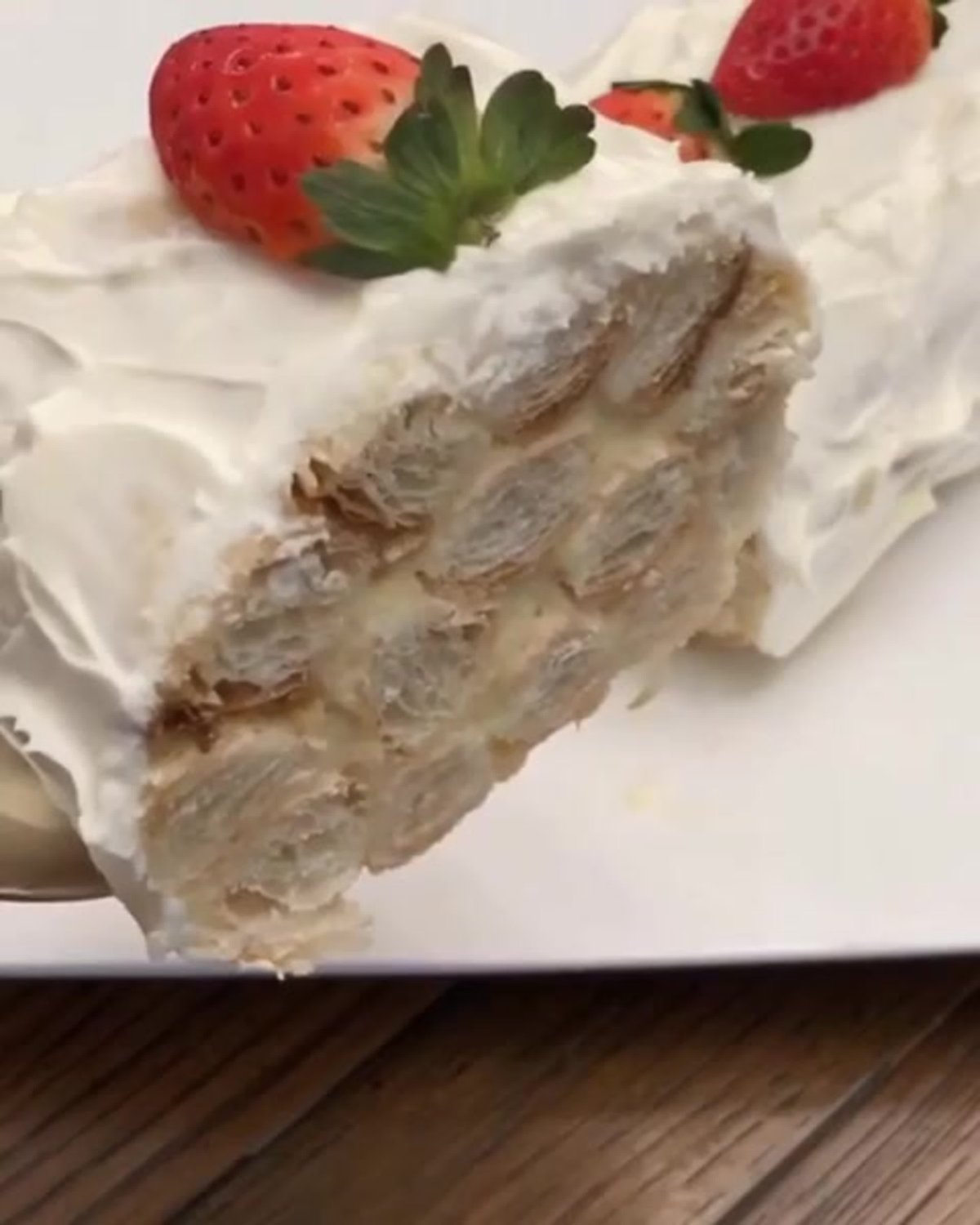 Торт с вареной сгущенкой