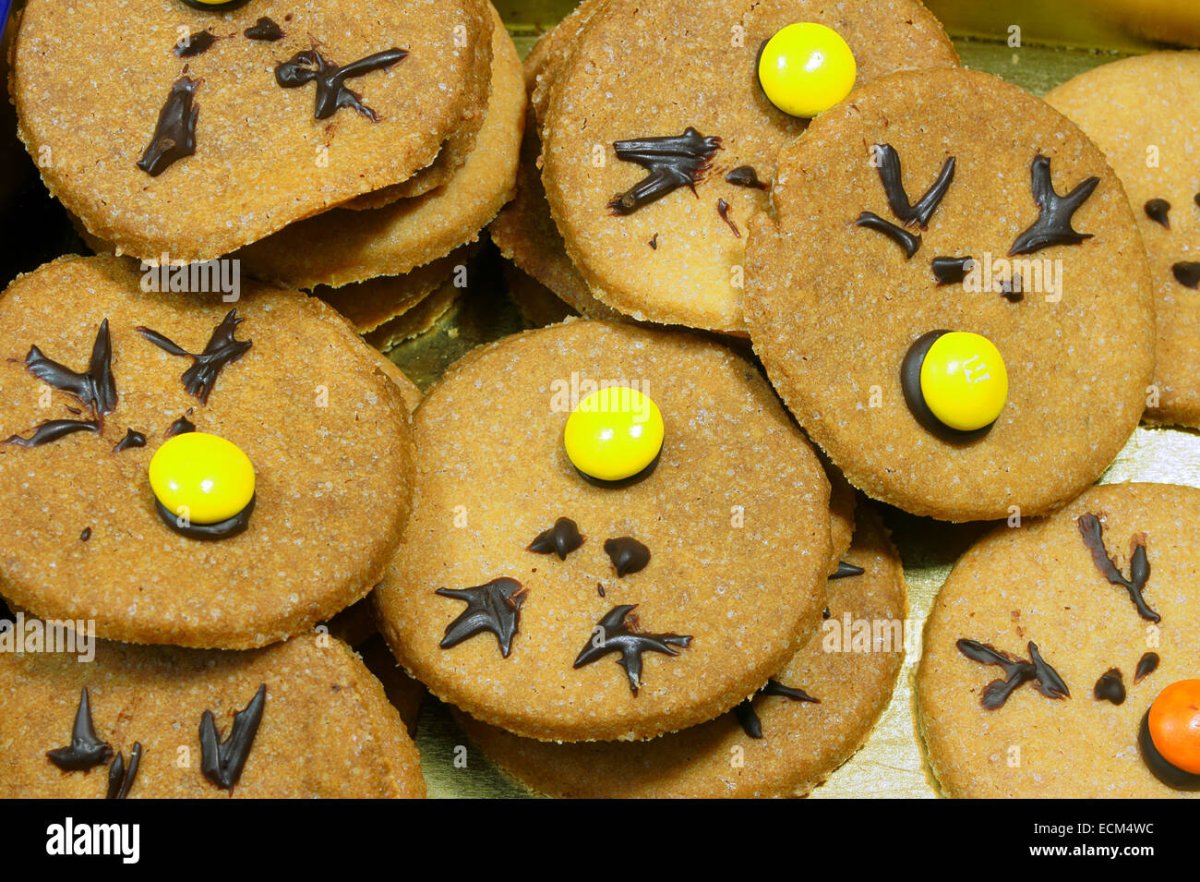 Reindeer nose cookies