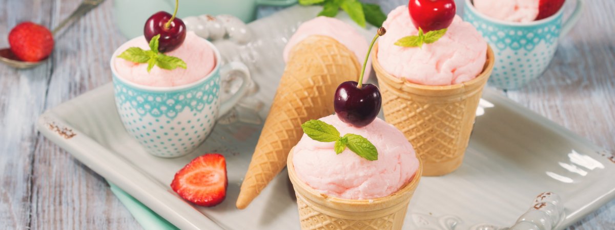 Мороженое дом вкусов пломбир freddo Carnevale клубника, 200 г