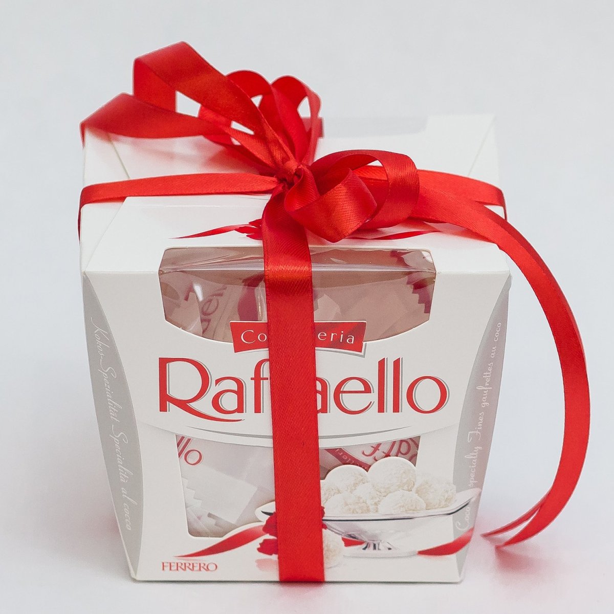 Конфеты Raffaello Латта 300г