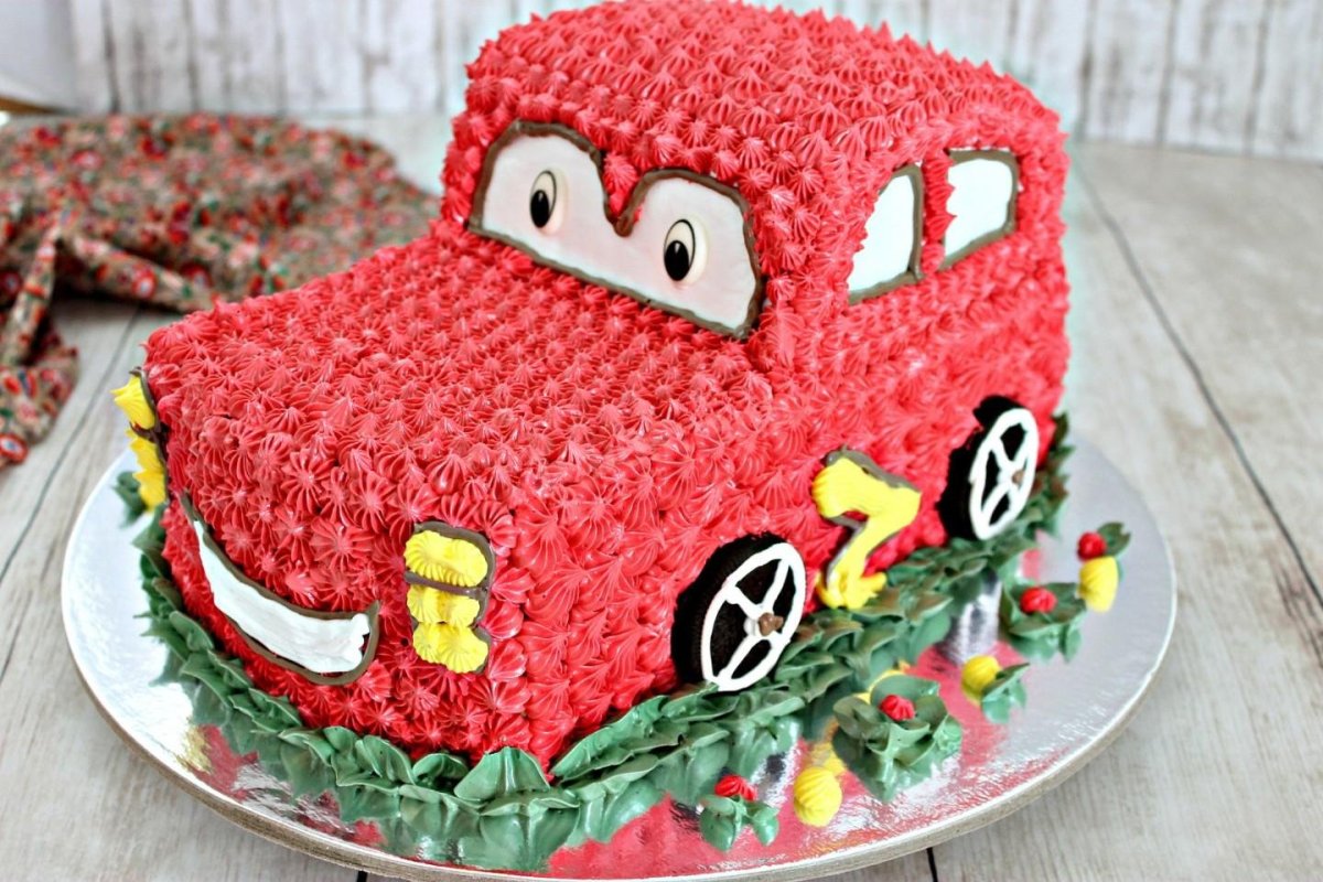 Торт с машинками для мальчика
