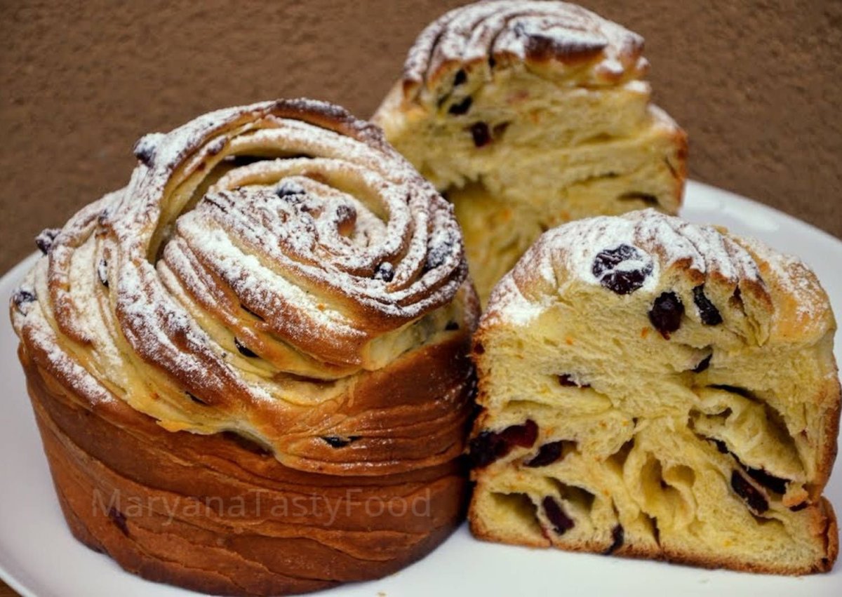 Куличи на ногтях