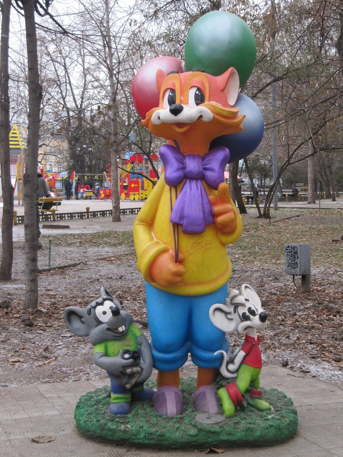Раскраска кота Леопольда