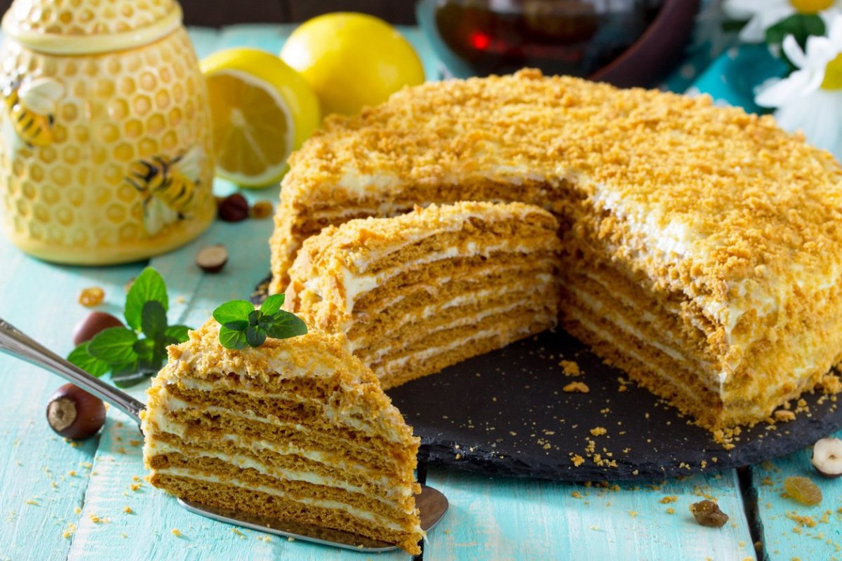 Кэндис медовик