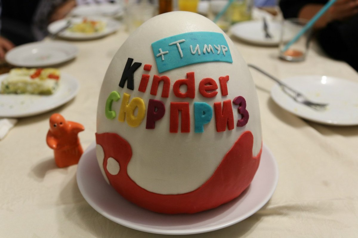 Торт Киндер сюрприз