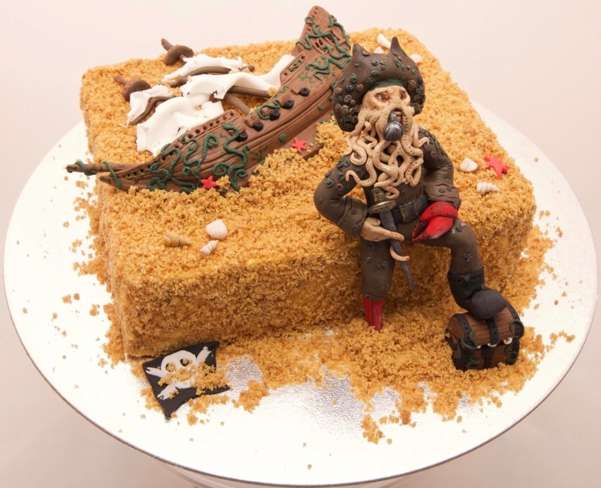 Pirates of the Caribbean Cake