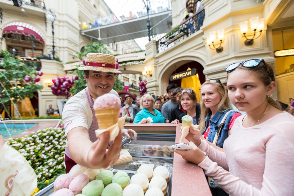 Мороженое в ГУМЕ Москва