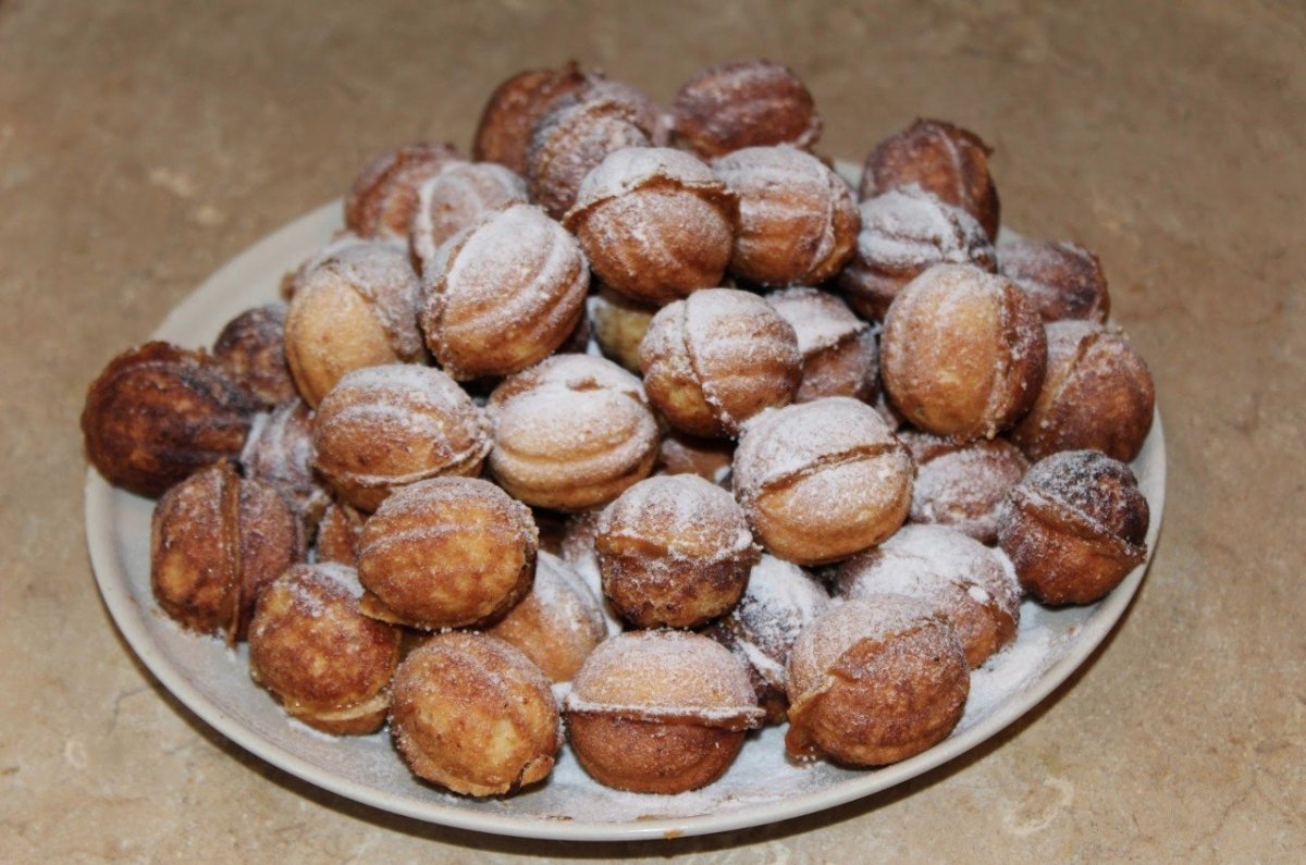 Орешки со сгущенкой
