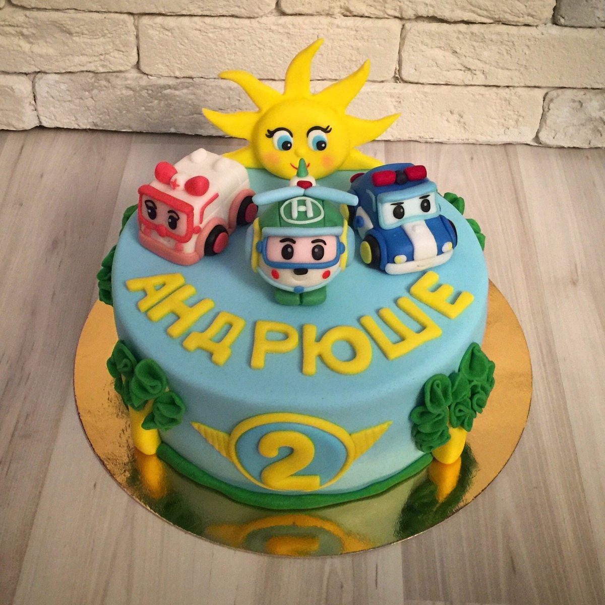 Робокар Поли торт Хелли