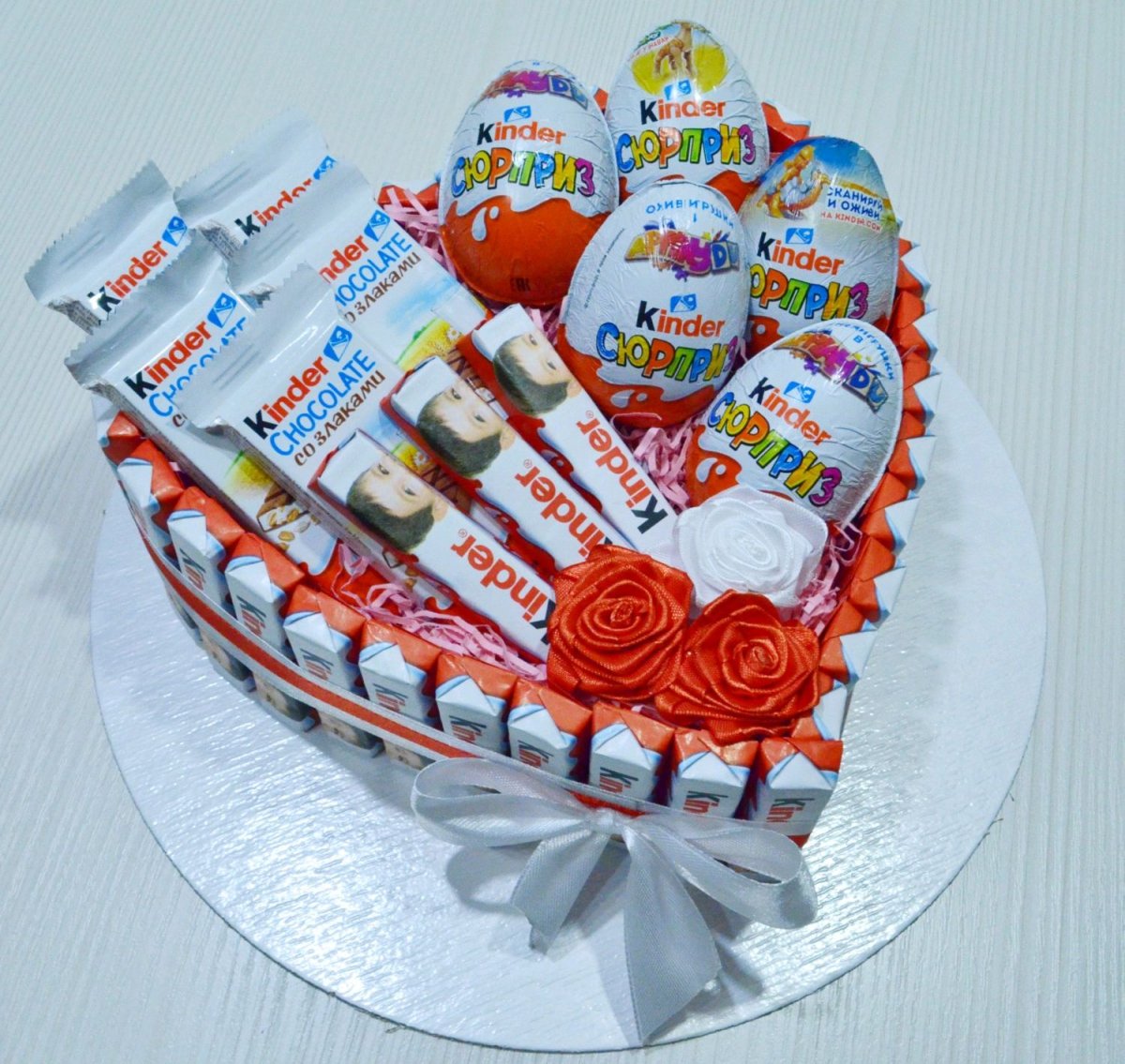 Коробка со сладостями