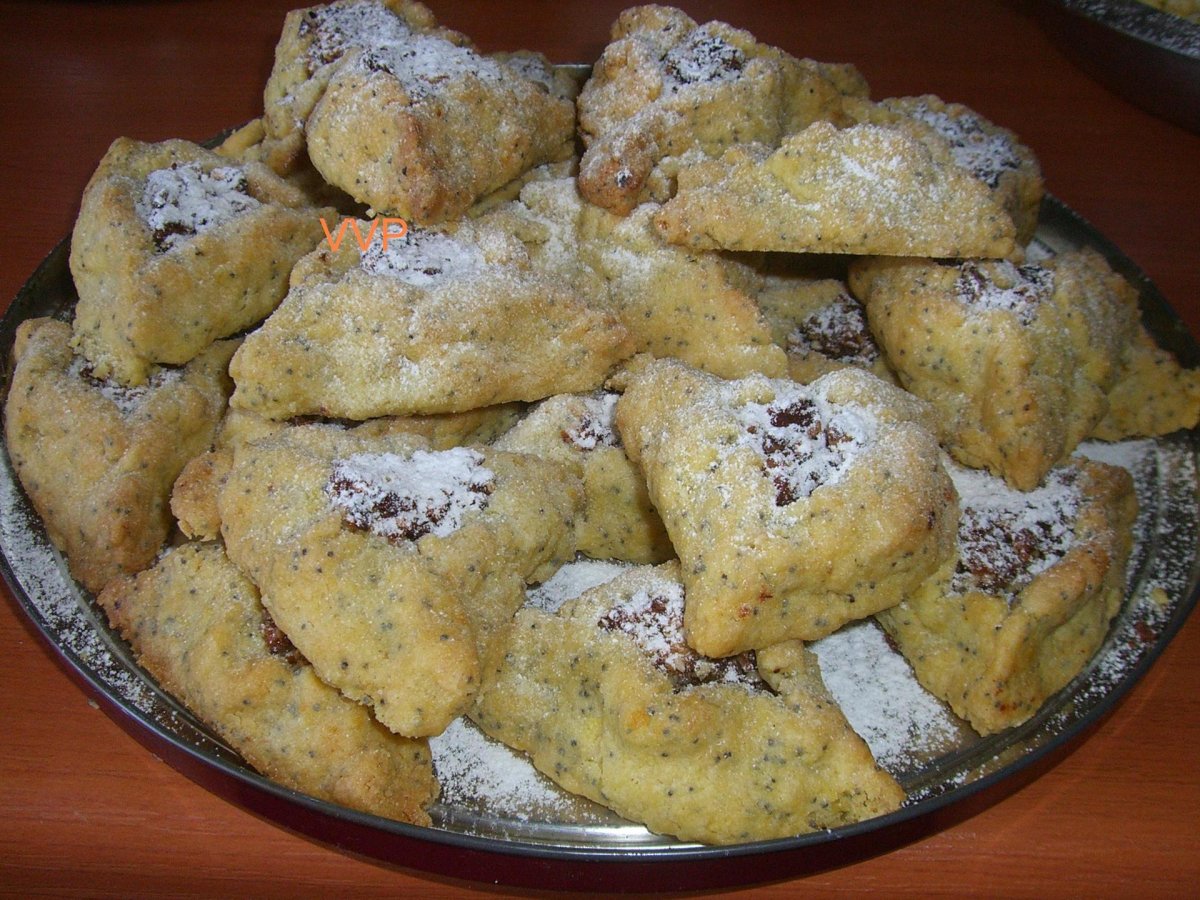 Уши Амана