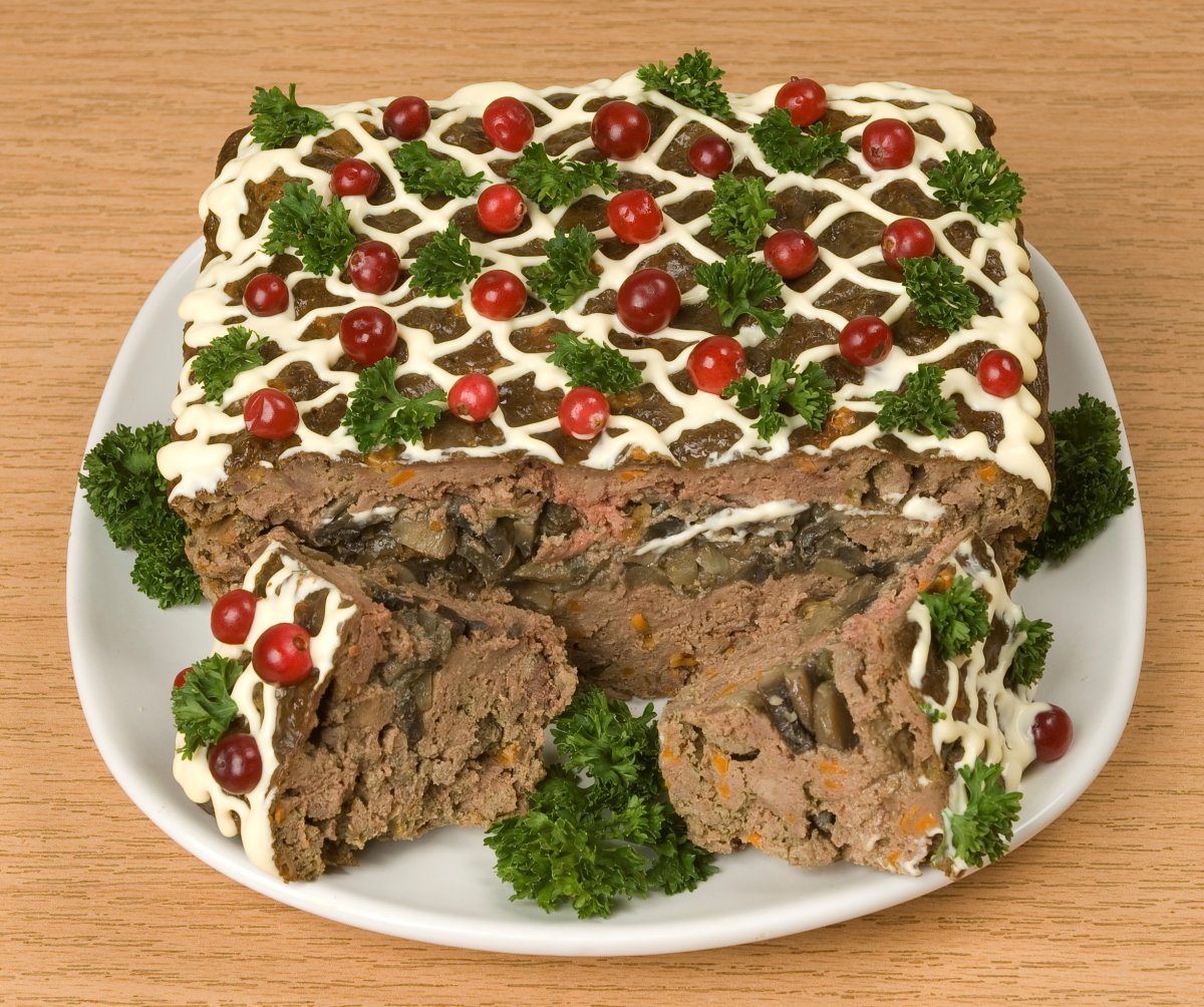 Украшения для торта из печени